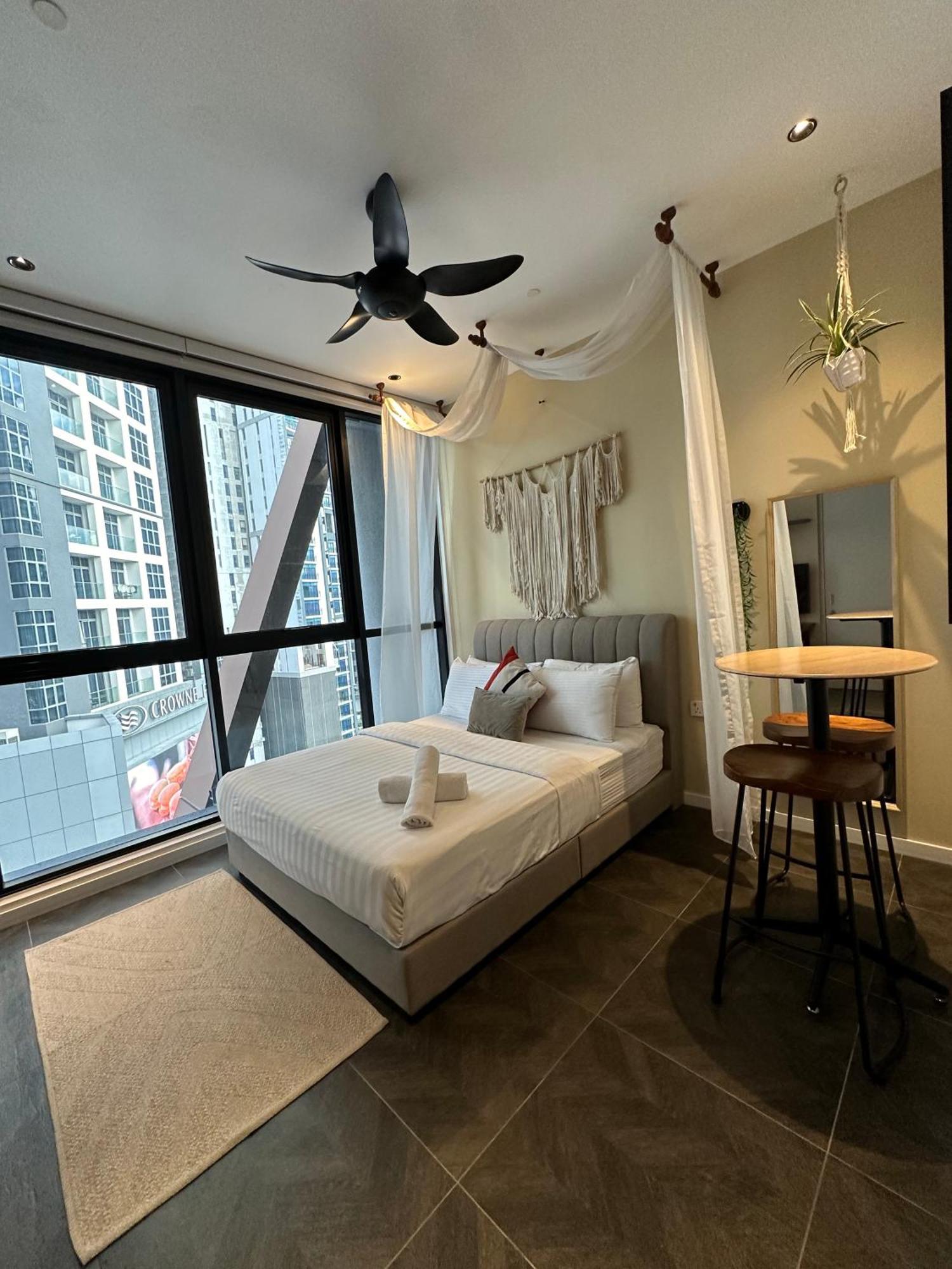 Scarletz Suites Klcc By Numa Kuala Lumpur Buitenkant foto